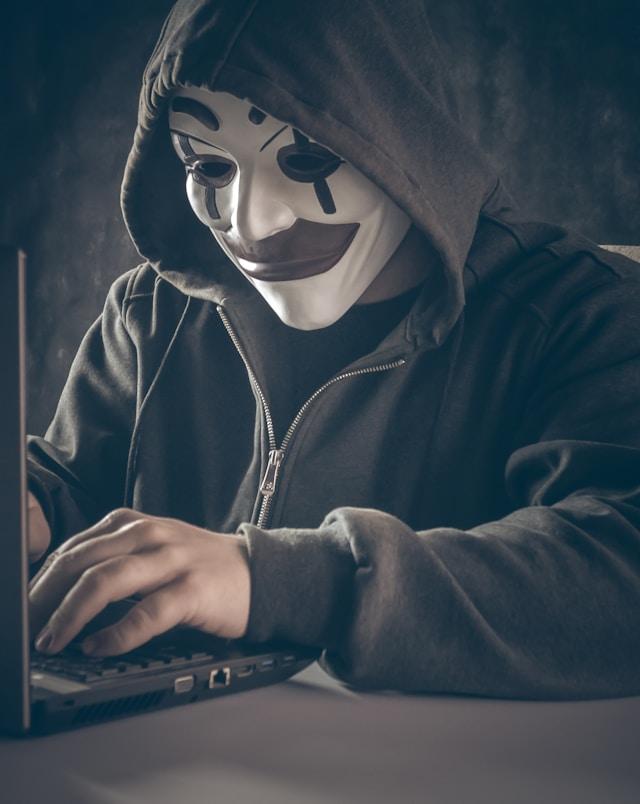Essential Funeral Scams to Look Out For & How to Avoid  image by Solace & More 