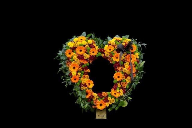 The Language of Loss: Saying More Than "Sorry" with Flowers image by Solace & More 